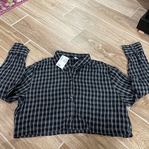 H&M NWT Women’s Large Long sleeve button up cropped top
